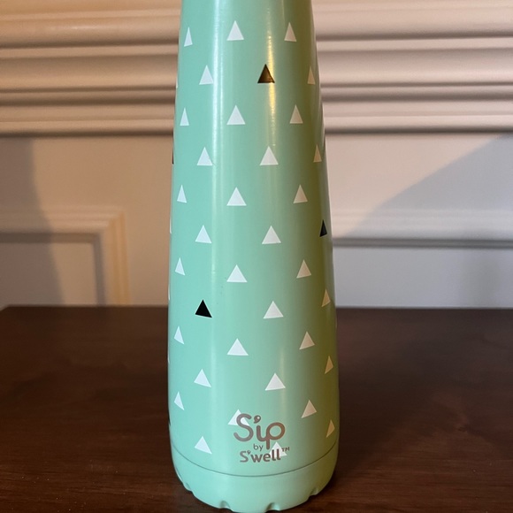 S'ip by S'well Stainless Steel Blue Tiny Triangles Water Bottle - 15 Fl Oz - Picture 2 of 4